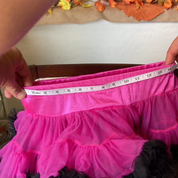 Princess expressions pink and black tutu petticoat never worn - Picture 6 of 7